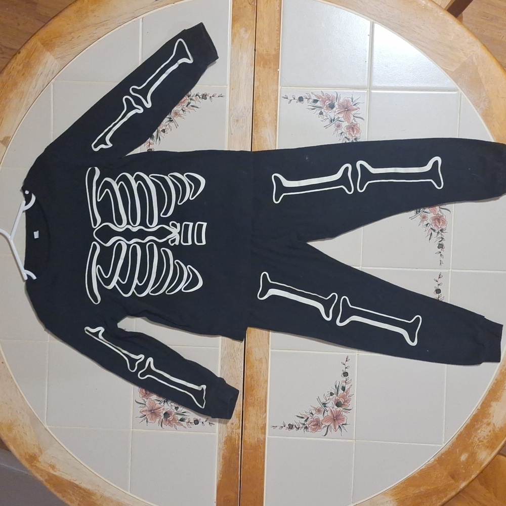 Kids Glow in the dark Skeleton Pajamas